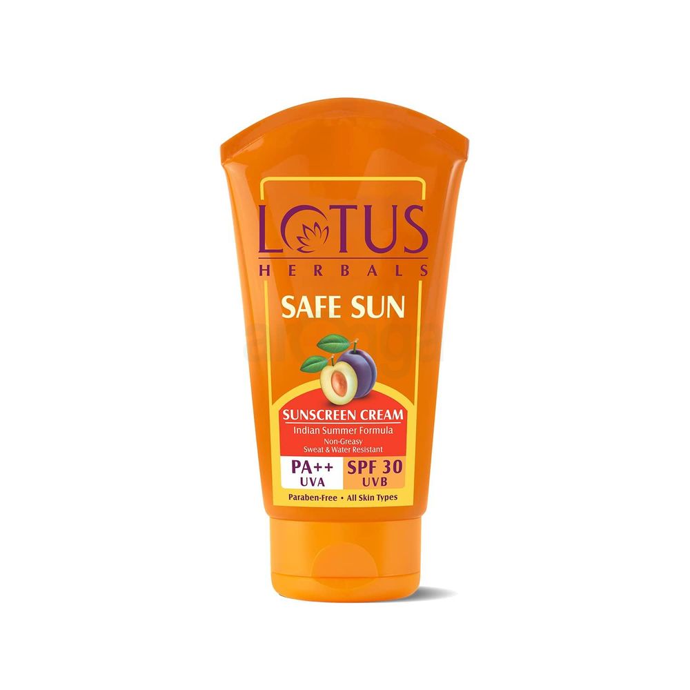 Lotus Herbals Safe Sun Sunscreen Cream SPF 30 (100g)